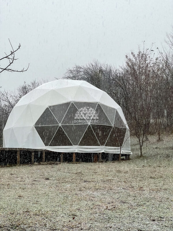 DOM-GEODEZIC-glamping-igloo-cupola-cort-geodezic (40) DOM-GEODEZIC-glamping-igloo-cupola-cort-geodezic (40)