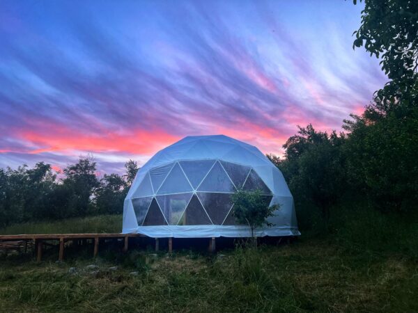 glamping-dome- cort-glamping-geodezic-igloo-cazare (2)