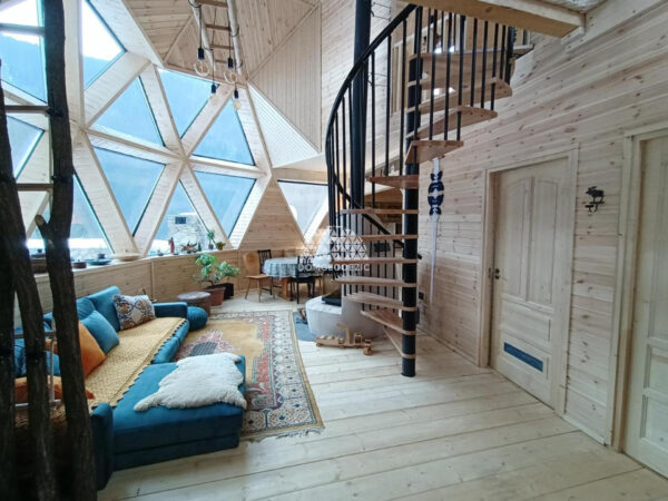 interior-dom-geodezic-lemn- (19)-2 interior-dom-geodezic-lemn- (19)-2